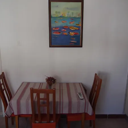 Beachfront Apartmán *